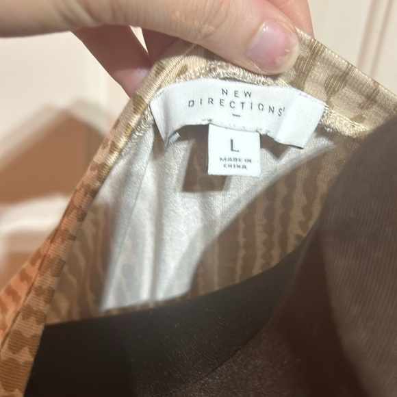 New Directions Tan Cream Short Sleeve Dress w/ Belt Size Large - Picture 5 of 5